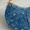Lvt Pochette Vly Edition Bag